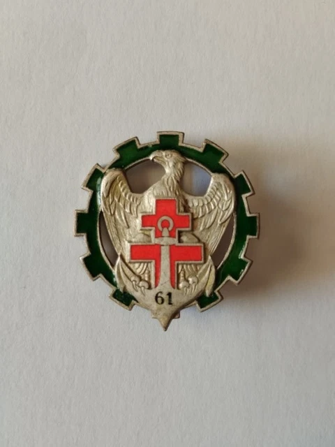 Insigne de boutonnière Ancien Enfants de Troupe. Fabrication Drago, à