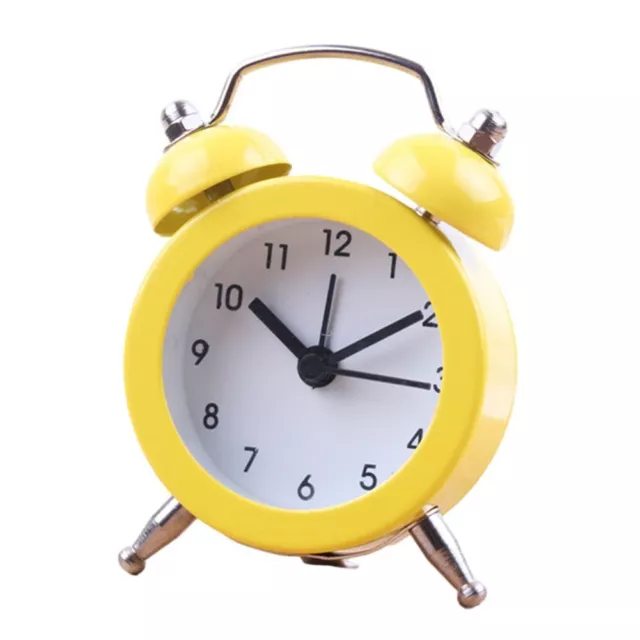 Classic Analog Alarm Clock with Double Bell Design and Silent Operation 3