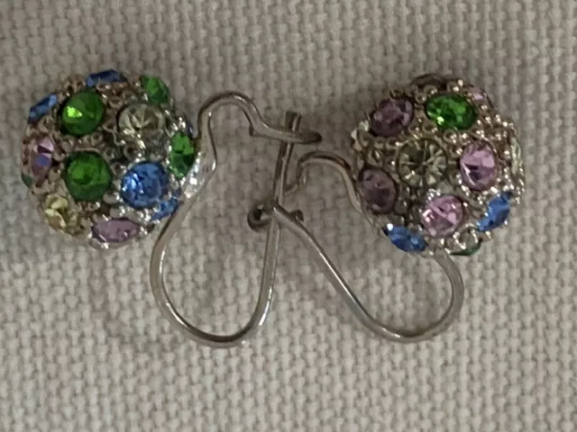 Vintage costume multi-stone drop earrings with pierced fastening.