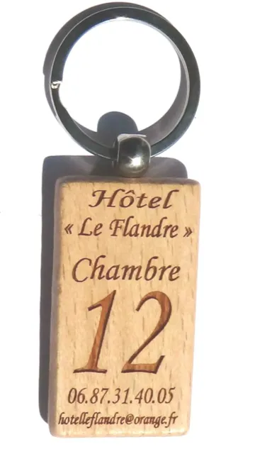 superbe porte clefs bois exotique gravé spécial hôtel ,infos + numéro de chambre