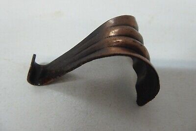 Antique Metal Copper Finish Scalloped / Fluted  Picture Rail Hooks