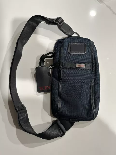 TUMI Tumi Alpha Compact Body Bag Sling Navy 1423981041
