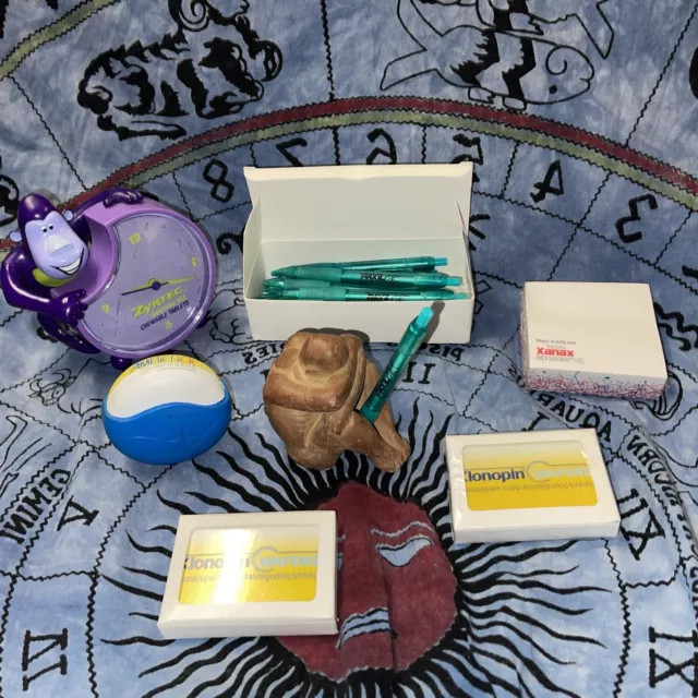 PHARMACEUTICAL DRUG REP VINTAGE / RARE TITLES AND SCULPTURE! All One Price ! PHARMACEUTICAL DRUG REP VINTAGE / RARE TITLES AND SCULPTURE! All One Price !