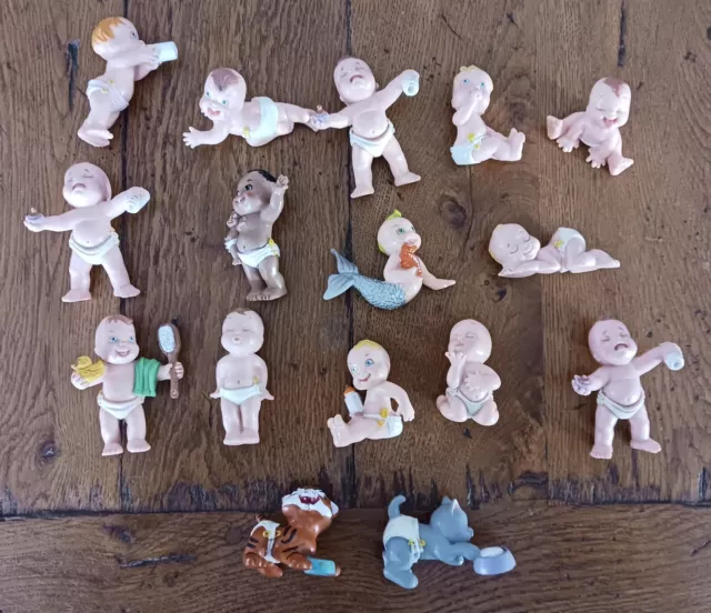 Lot De 16 Figurines Magic Babies