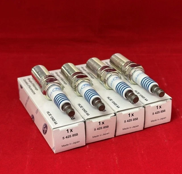 GENUINE FORD FOCUS RS Mk3 Spark Plugs x 4 2.3 Ecoboost 5425858 / ...