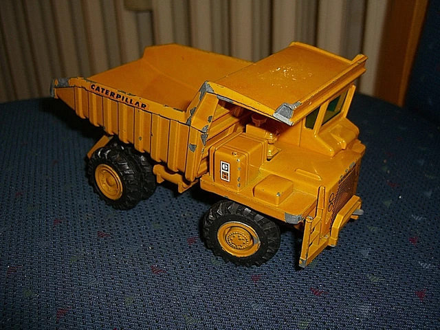 Gescha SB 1/50 - Daf / Fiat Semi Remorque Sernam - Miniature Collection