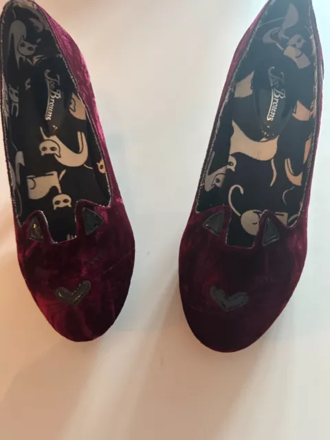 Joe browns cat court shoes 2025