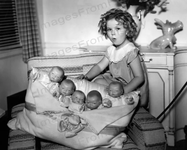 8x10 Print Shirley Temple With Her Doll Collection #37ST