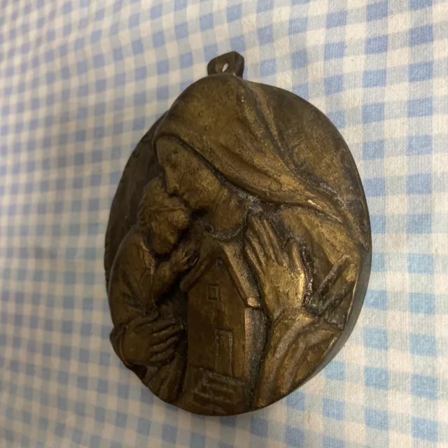 Grande Médaille Pendentif Notre Dame Du Foyer Vierge Et L’enfant Bronze? 3