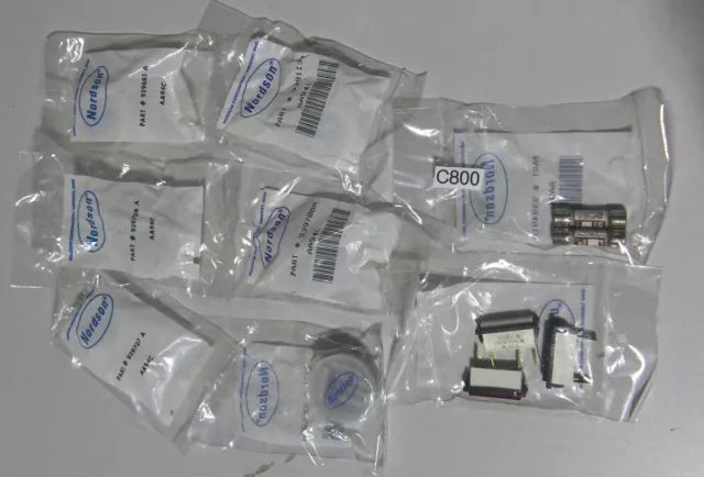 Nordson Thermostat Service Kit Bundle Set, vari. Ricambi nuovi /OVP (C800-R36) Nordson Thermostat Service Kit Bundle Set, vari. Ricambi nuovi /OVP (C800-R36)
