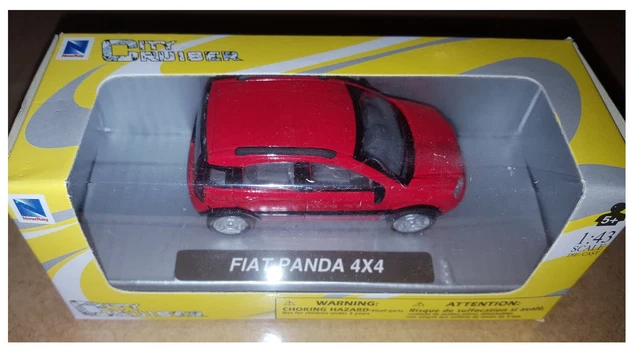 Modèle Réduit Fiat Panda 169 4x4 1/43 - New-Ray - Couleur Blanche - Détail Multijet 100cv