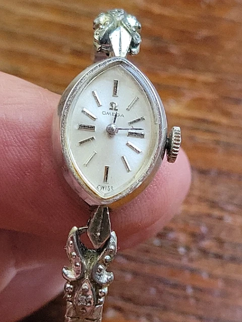 Montre Bracelet Femme Vintage – Paul Monet, Ton Argent, Occasion