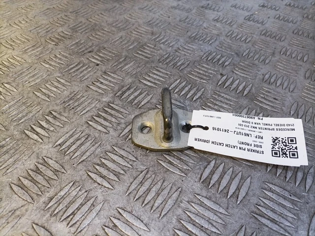 Mercedes Sprinter Mk2 Pin Striker Fermo Blocco (Lato Guidatore Anteriore) A9067200004