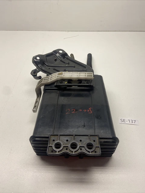 2018- Toyota Corolla Le Fuel Evaporator Vapor Charcoal Canister Assembly Oem