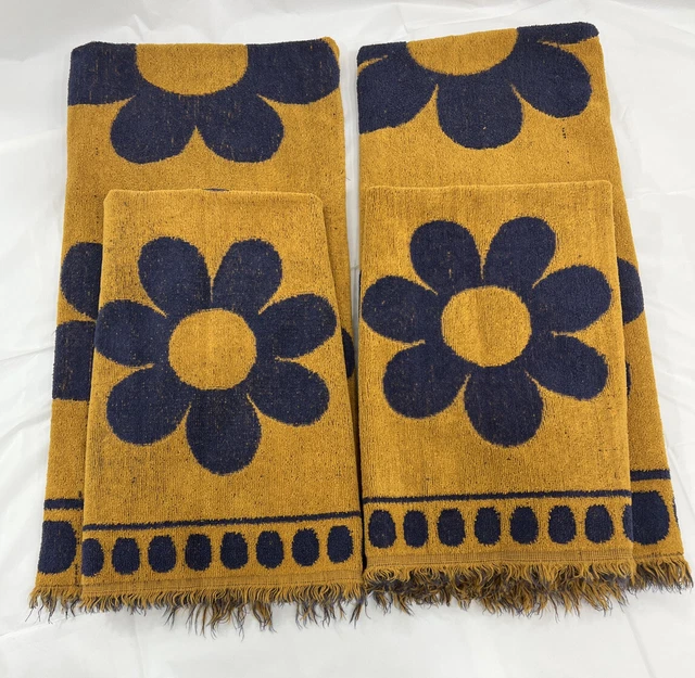 VINTAGE 70S CANNON Royal Family Daisy Towels Bath Hand 4 PC Set Navy