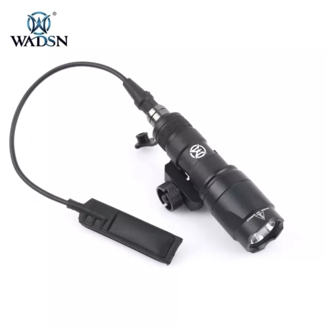 WADSN M300A Scout Light LED Flashlight with Single Pressure Switch Pad - BLACK