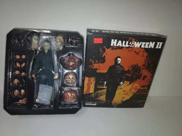 Mezco Toy Biz One:12 Collective Michael Myers Halloween Ii
