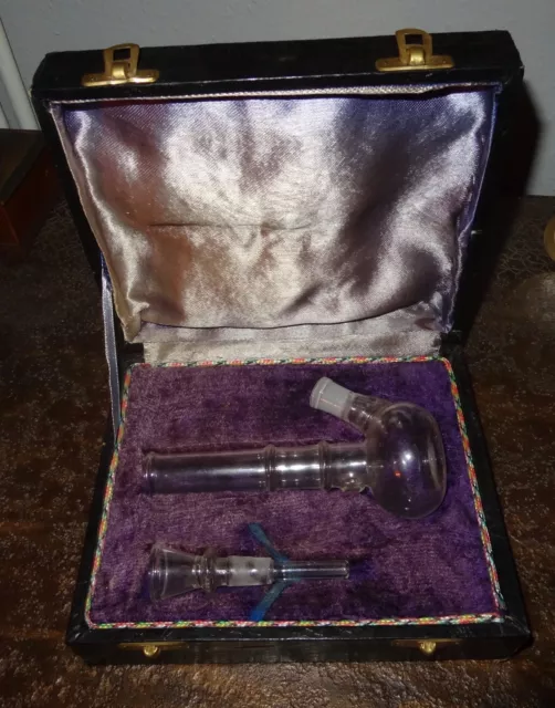 Ancien bang pipe à eau en verre avec coffret