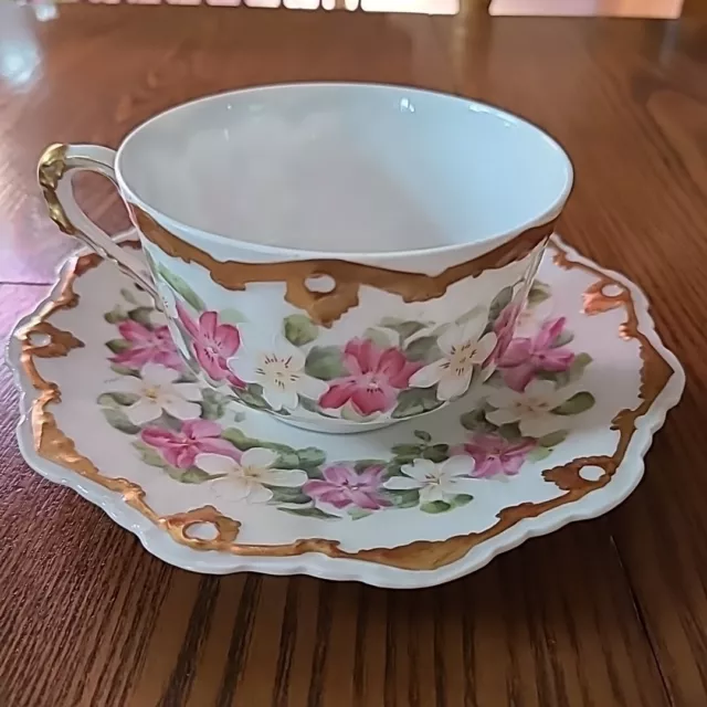 Antique Limoges Hand Painted Gold Gilt Tea Cup And Saucer China