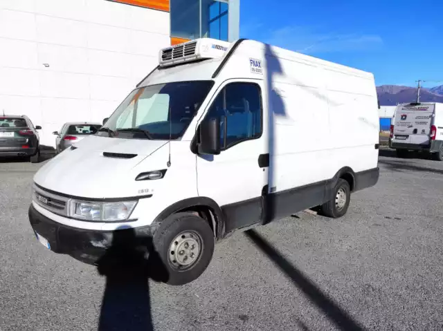Iveco Daily 35S12 con cella frigo Iveco Daily 35S12 con cella frigo