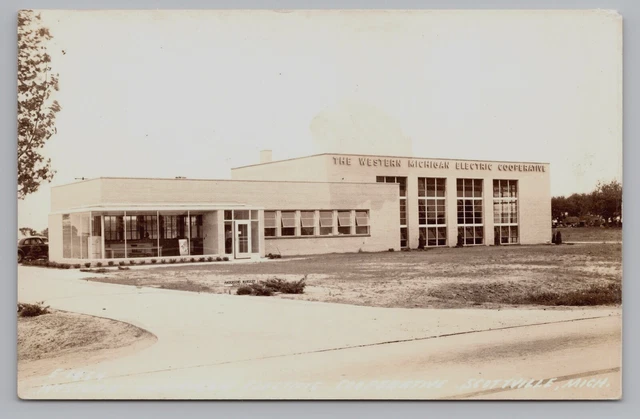 1940s~Scottville MI~Western Michigan Electric Company Building~RPPC VTG Postcard