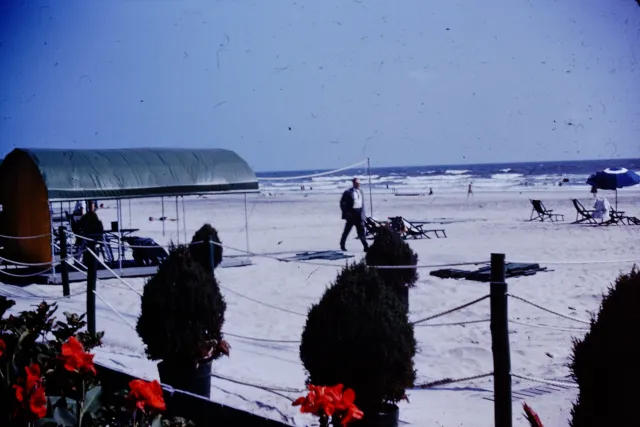 Original slide photo 50s Kodachrome Atlantic City NJ Beach Scene