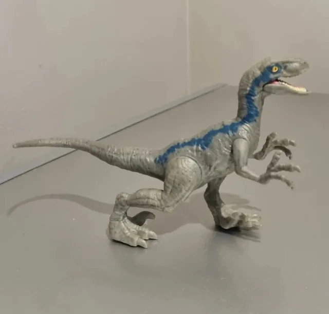 JURASSIC WORLD: FALLEN Kingdom Attack Pack Blue Velociraptor figure ...