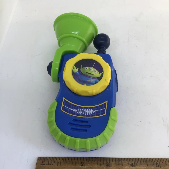 DISNEY ELECTRONIC VOICE Changer Toy Story 4 GFC95 Green Aliens Pixar