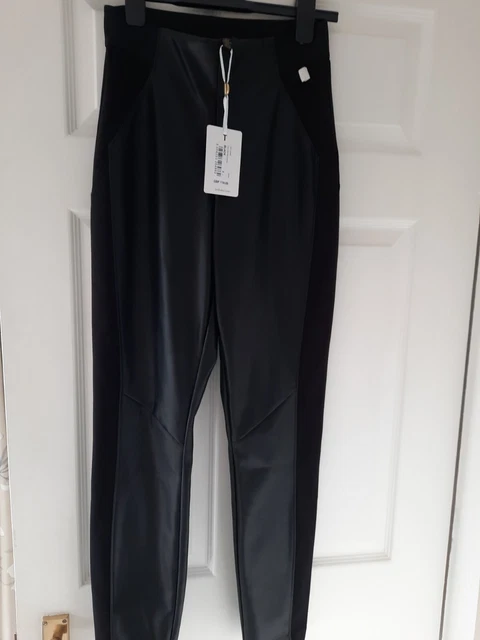 Legging Ted Baker neri in finta pelle nuovi con etichette. Taglia 2/taglia M.