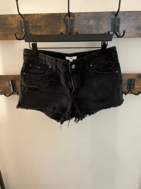 Women's Nordstrom BP black distressed shorts size 26