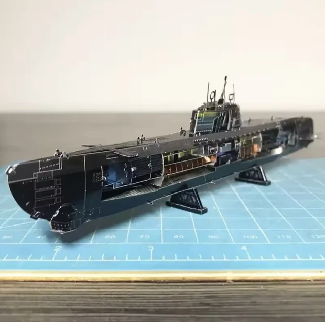 WW2 GERMAN U-BOAT Type XXI Colour 3D Metal Model Self Assembly DIY Kit ...