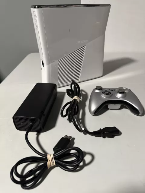 Microsoft Xbox 360 S 110GB Console Gaming System White 1439