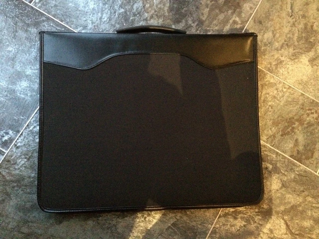 Black Art Portfolio Case - A2 Size Artist Carryall With Shoulder Strap