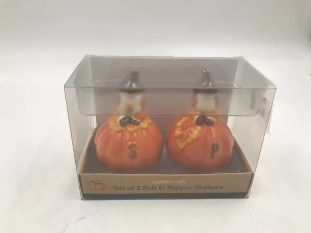 Mapleton Mills Ceramic Fall Pumpkin Gnome Salt & Pepper Shakers BB02B52020