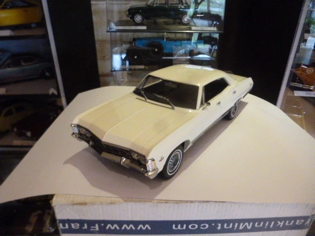 Road Signature 92668 Chevrolet Chevy Nomad Concept 1954 1/18 Argent