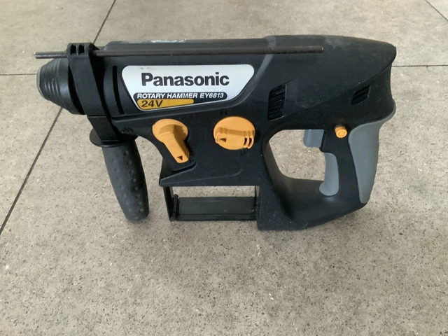 Panasonic Trapano a martello rotante 24 V EY6813 - solo corpo
