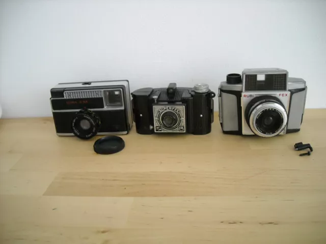 lot 3 appareils photos anciens Superfex Rubi Fex Indo unika II xa  pour pièces