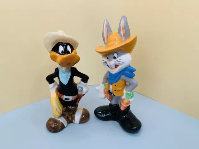 Vintage 1993 Warner Bros Looney Tunes Bugs Bunny Daffy Duck Salt Pepper Shakers