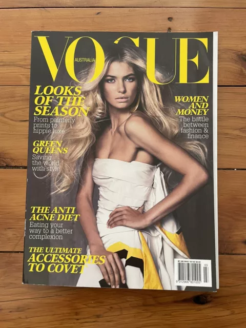 VOGUE AUSTRALIA MAGAZINE may 2002 carmen kass FASHION $15.00 - PicClick AU