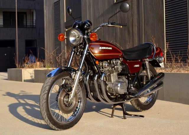 Kawasaki Z650 B1 Candy Emerald Green Z650 de 1968 à nos jours - KB