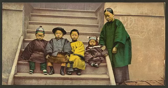 Photo:Chinese family,American,immigrants,California,CA,c1898
