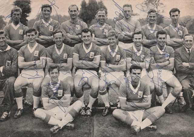 BIRMINGHAM CITY MERRICK MURPHY ASTALL LARKIN SMITH GORDON 16 original