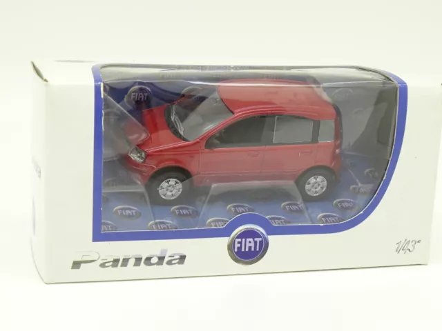 ② Norev 1/43 : Fiat Panda de 1980 (Rouge) — Voitures miniatures