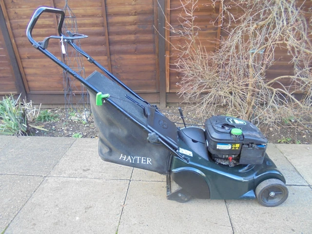 QUALCAST 41CM PETROL Lawnmower Instruction Manual XSS41C Hand Push