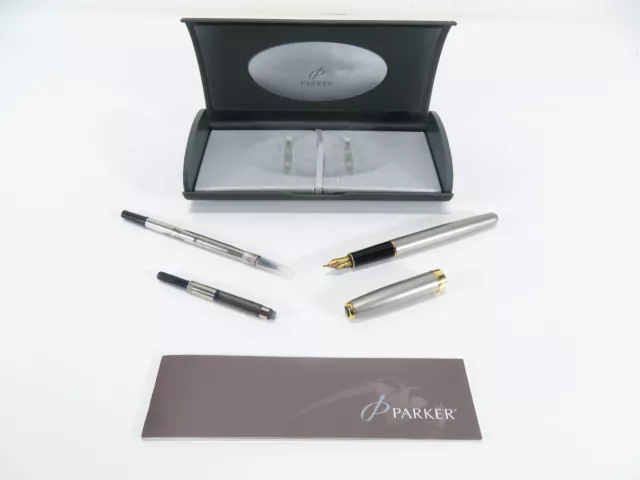 Parker - Sonnet Fountain Pen - Medium Nib