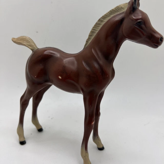 Vintage Hartland Plastics Standing Foal Horse Figure Brown