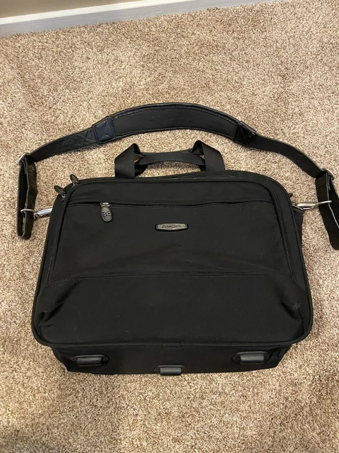 Used Dakota by Tumi Black 18”  Carry On Garment Bag / Overnighter Briefcase.