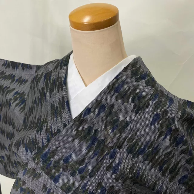 VINTAGE Japanese Kimono Oshima Tsumugi Silk Casual Wear Haori gray G-558