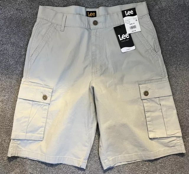 Lee Men's Cargo Relaxed Fit Shorts, Size 32, Khaki Brand New w/tags