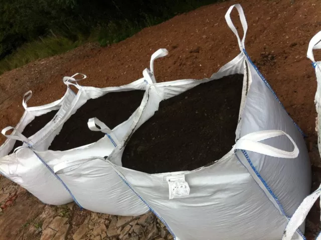 Topsoil Bulk Bag. High Quality Screened Soil to 10mm turf / Seeding / Raised Bed